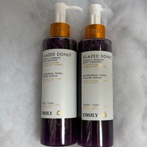 TRULY Glazed Donut (Buttercream, Tonka, Vanilla) Body Cleanser Set of 2 -NEW!